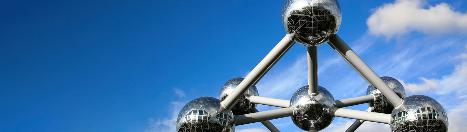your private bank in Belgium for bespoke wealth management.